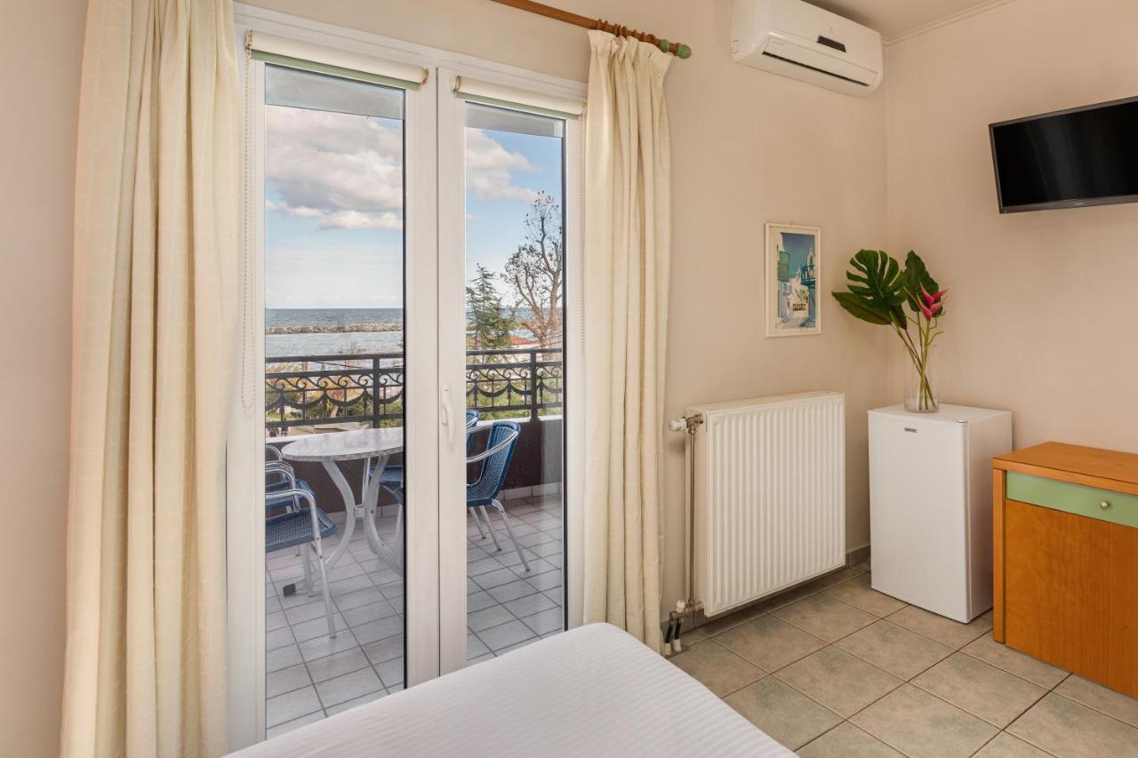 Dias Hotel Platamon エクステリア 写真