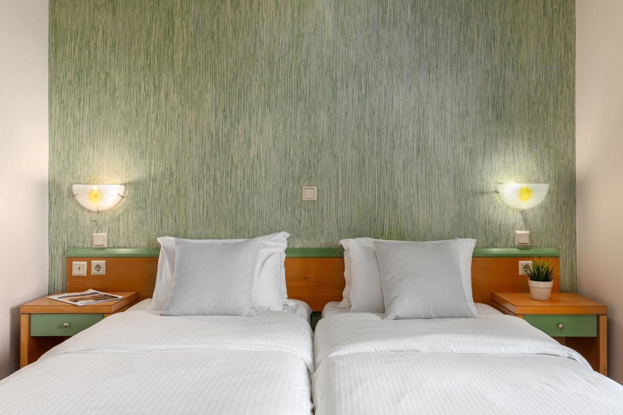 Dias Hotel Platamon エクステリア 写真